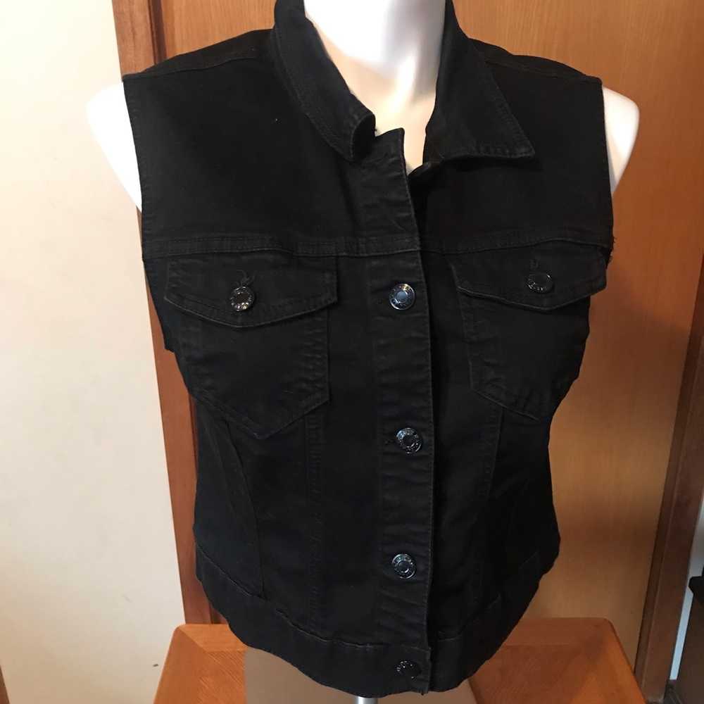 Black stretchy Jeans vest